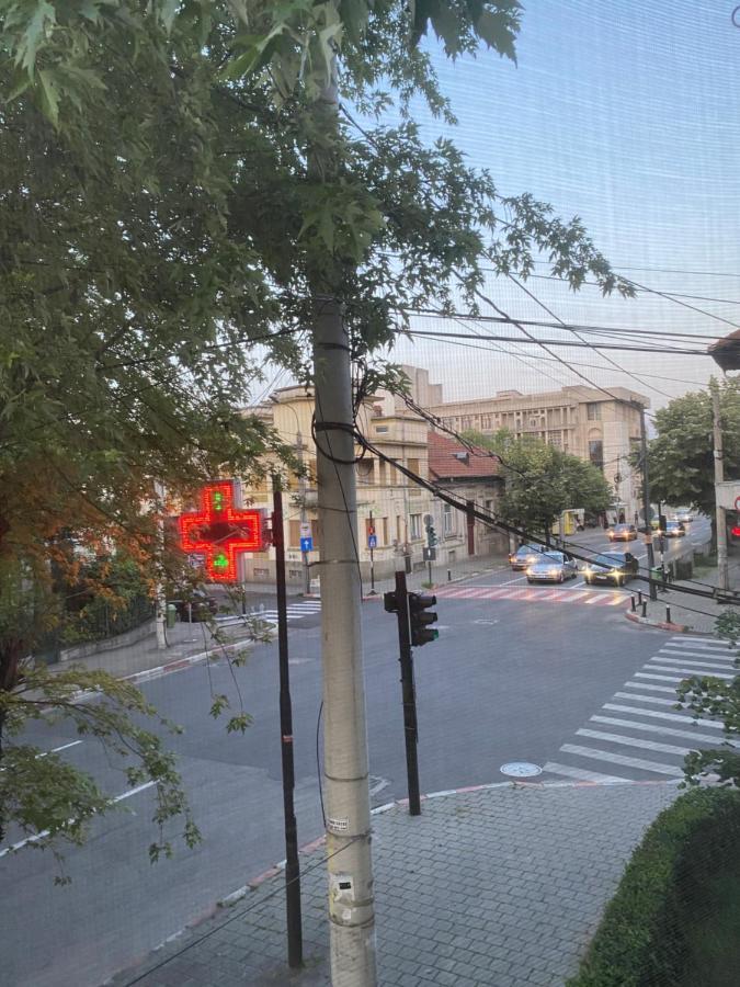 Apartament Ultracentral Modern 1 Piteşti Buitenkant foto